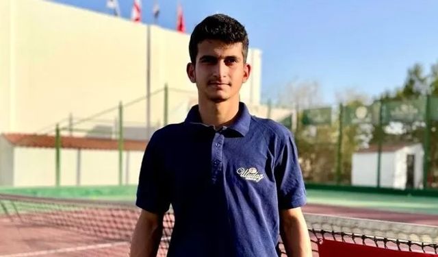 Emirhan Bulut'tan ITF Junior Turnuvası'nda çifte şampiyonluk