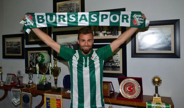 Erdem Özgenç futbolu bıraktı