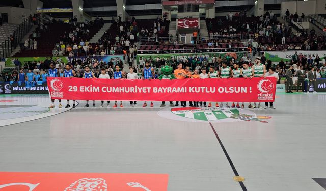 Bursaspor Basketbol - Türk Telekom maçı başladı