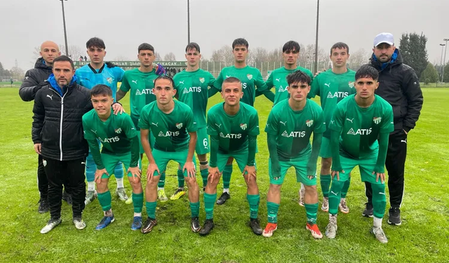 Bursaspor U17 galibiyetle devam!