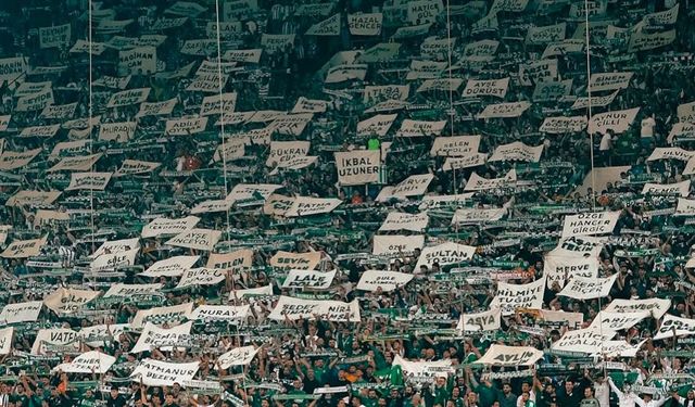 TFF'den Bursaspor taraftarlarına ödül!