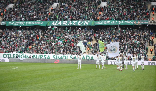 Bursaspor taraftarı Türkiye’nin en iyisi seçildi