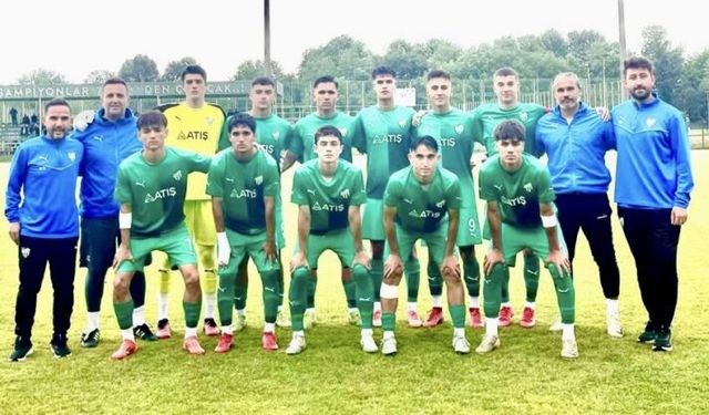 Bursaspor U17, sezonu Beşiktaş beraberliğiyle kapattı