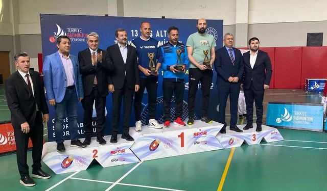 Osmangazi Belediyespor’dan badmintonda Türkiye derecesi