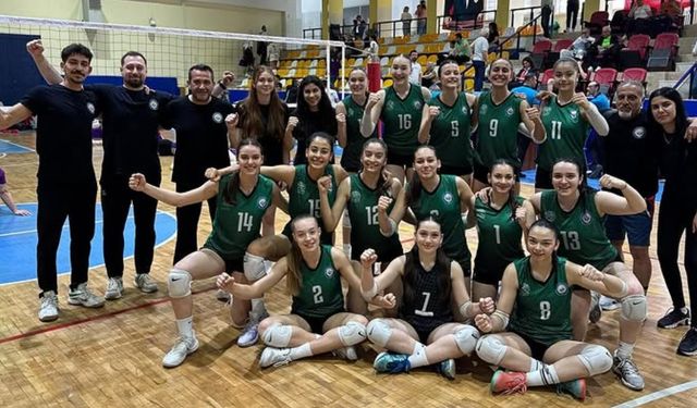 Nilüferli genç kızlar çeyrek finalde