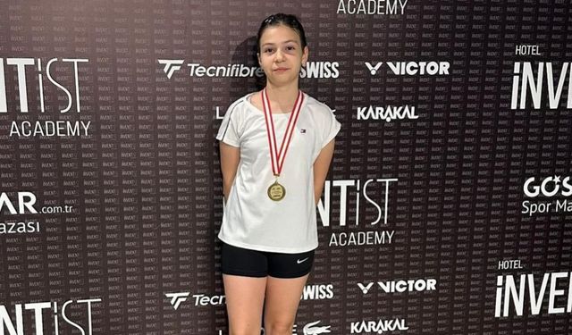 12 yaş tenis turnuvalarında Bursa rüzgârı!