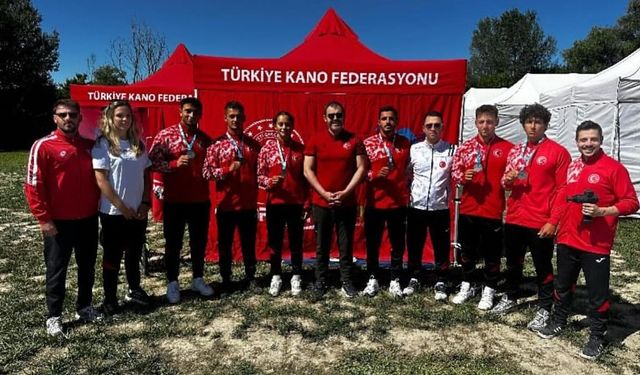 Emircan Ayaklı’dan Uluslararası Regatta’da gümüş madalya