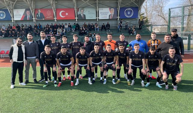 Ulus FK’da Abdullah Bargın farkı: Namağlup liderlik!