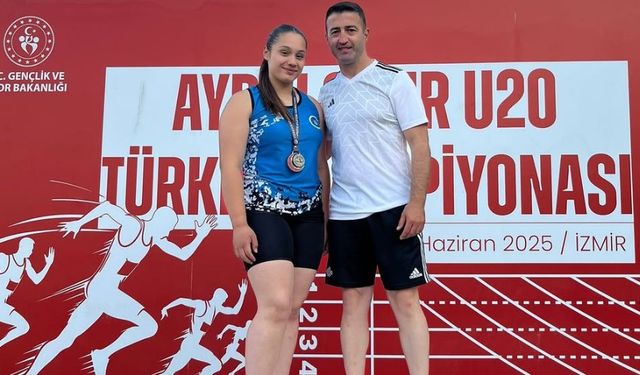 Ahsen Cebeci’den Türkiye ikinciliği