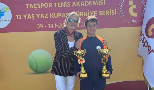 Kerim Başar Dönmez İstanbul’daki turnuvadan şampiyon döndü