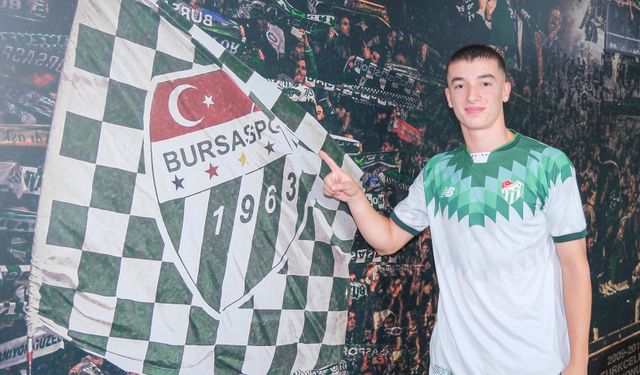 Bursaspor'da iki iç transfer tamamlandı