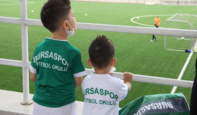 Bursaspor Futbol Okulu’nda yaz dönemi başlıyor