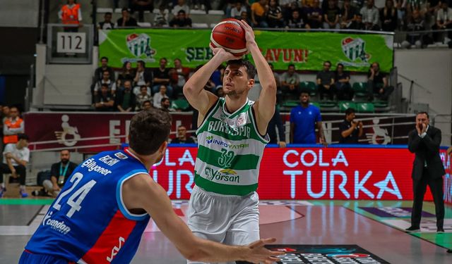 Berkay Candan Çayırova Belediyespor’a transfer oldu