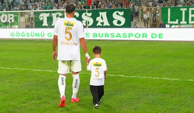 Taha Can Velioğlu Bursaspor’a veda etti: “Hayalim gerçekleşti”