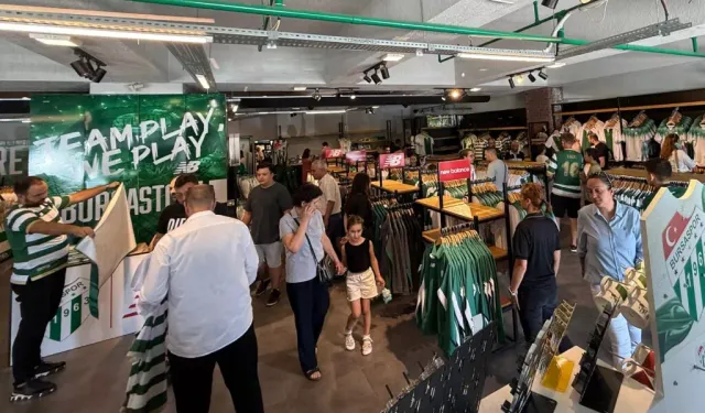 Bursaspor formalarına taraftardan büyük ilgi