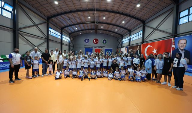 Bursa’da Yaz Spor Okulları’nda ikinci dönem tamamlandı