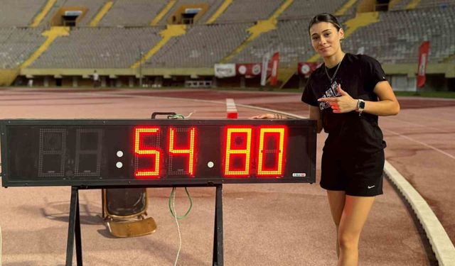 Milli atlet Aysel Önder'den dünya rekoru!