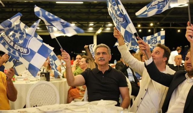 Gemlik Belediye Başkanı Erdem: Kulüplerimizin başarısı kentin tanıtımı için önemli
