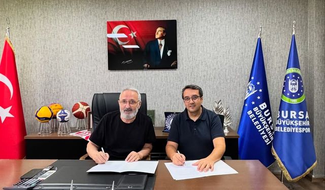 Bursa Büyükşehir Belediyespor’a forma sponsoru Ortosporlab oldu