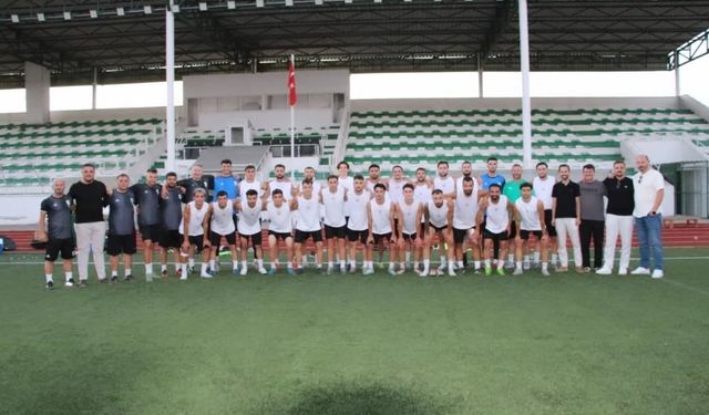 İznikspor yeni sezona güçlü hazırlanıyor