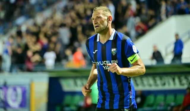 Karacabey deplasmanda Altınordu’yu Sedat Cengiz ile geçti