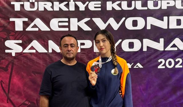 Osmangazili taekwondocu Türkiye üçüncüsü oldu