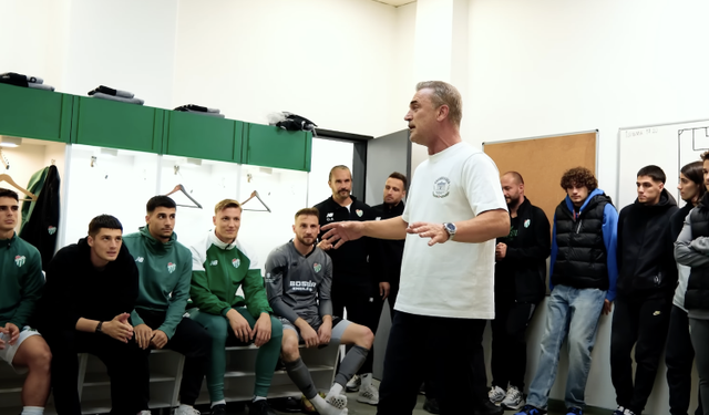 Tahsin Tam Bursasporlu futbolculara böyle seslendi