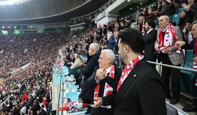 Mustafa Bozbey’den milli takıma Bursa mesajı