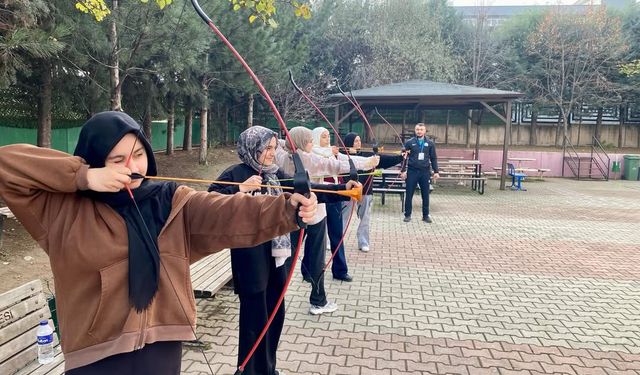 Yıldırım Belediyespor gençlik etkinliği okulda devreye girdi