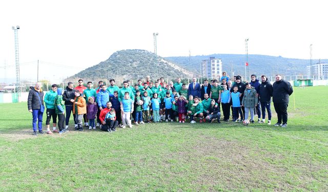 Kestel Çilekspor engelleri aşan buluşmada gençlerle bir araya geldi