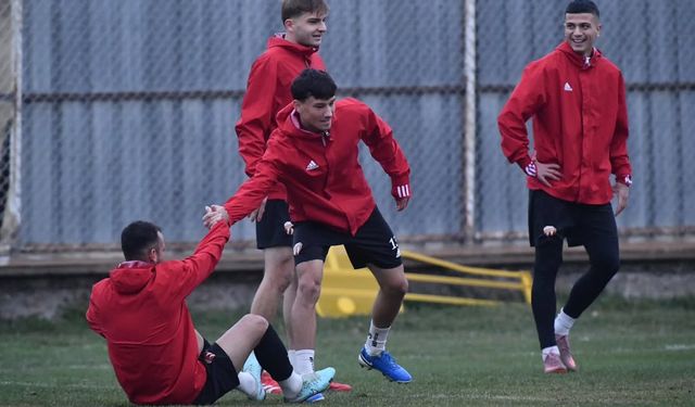 Sultan Su İnegölspor Elazığ deplasmanında maç saatini bekliyor