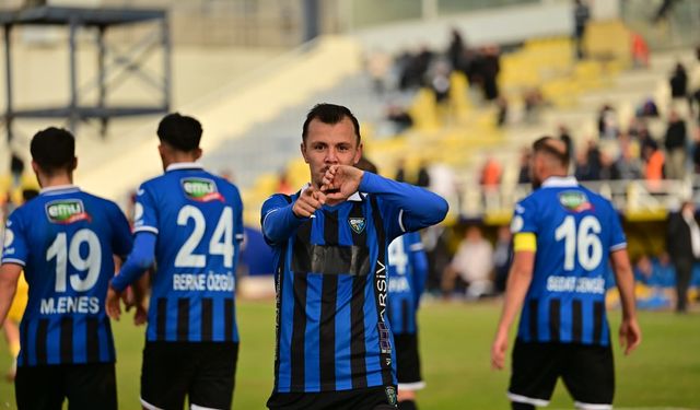 Karacabey Belediyespor Bucaspor’u deplasmanda dağıttı