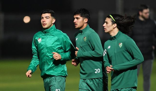 Bursaspor'un Antalya kampı başladı