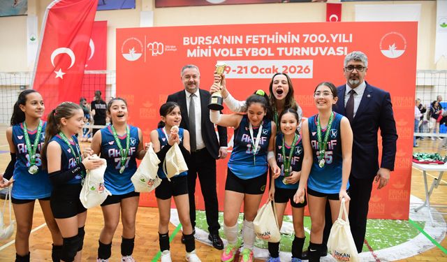 Osmangazi’de mini voleybol turnuvası tamamlandı