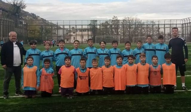 Alacahırkaspor’dan U11 dostluk turnuvası