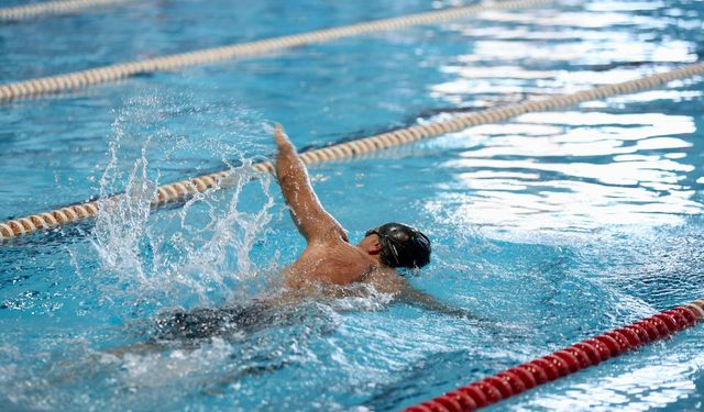 Gemlik’te masterlar yüzme heyecanı yaşandı
