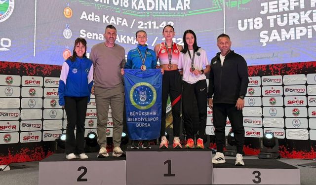 Sena Çakmak Türkiye ikincisi oldu