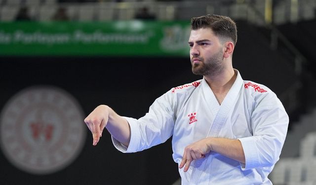 Bursa Büyükşehirli karatecilerden Türkiye’de 6 madalya