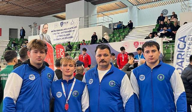 U17 Türkiye Şampiyonası’nda Bursa ekibinden çifte bronz