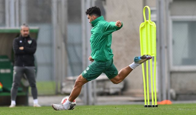 Bursaspor Isparta deplasmanı için yola çıkıyor