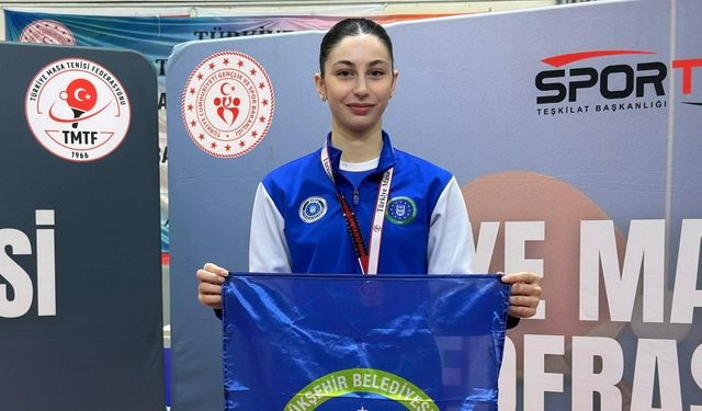 Özge Yılmaz masa tenisinde Türkiye üçüncüsü oldu