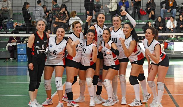 Osmangazi’de veteranlar voleybol heyecanı başladı
