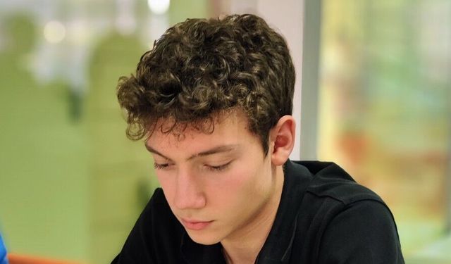 Bursa Büyükşehir Belediyespor satrançta üç madalya