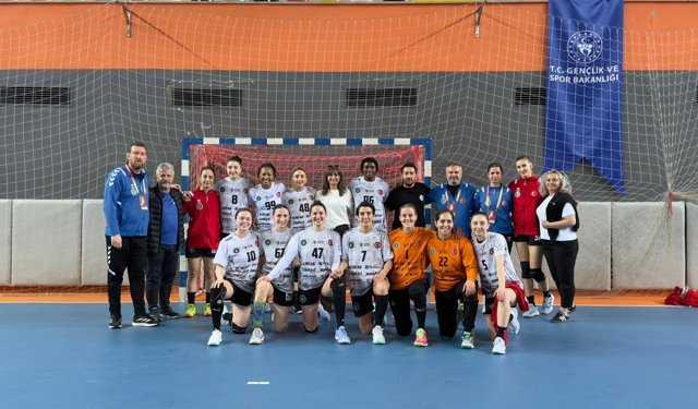 Bursa Büyükşehir deplasmanda şov yaptı