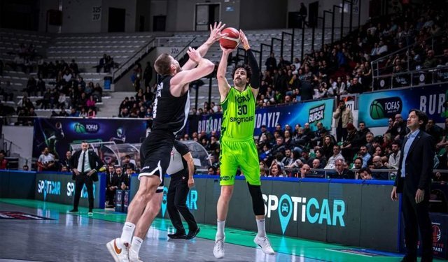 TOFAŞ sahasında Beşiktaş GAİN'i ağırlıyor