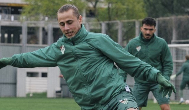 Bursaspor Ankara Demirspor maçına hazırlanıyor