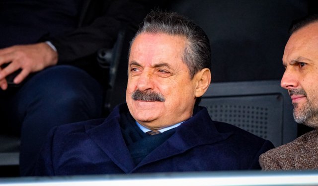 Faruk Çelik: "Bursaspor’u Süper Lig’e çıkarmak için canla başla çalışacağız"