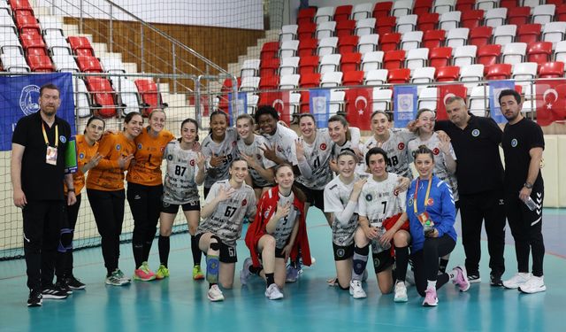 Şampiyon Bursa Büyükşehir Belediyespor