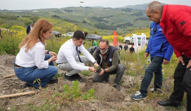BOSSEK’ten Yeşil Bursa Rallisi öncesi 10 bin fidan