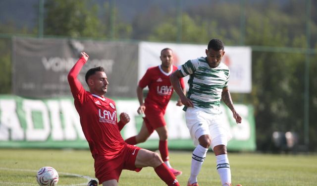 Bursaspor ilk hazırlık maçında 1-1 berabere kaldı